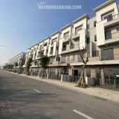 Bán nhà sẵn 4 tầng khu dân cư đông đúc  tại Thành Phố Từ Sơn - Khu đô thị Centa Daimond